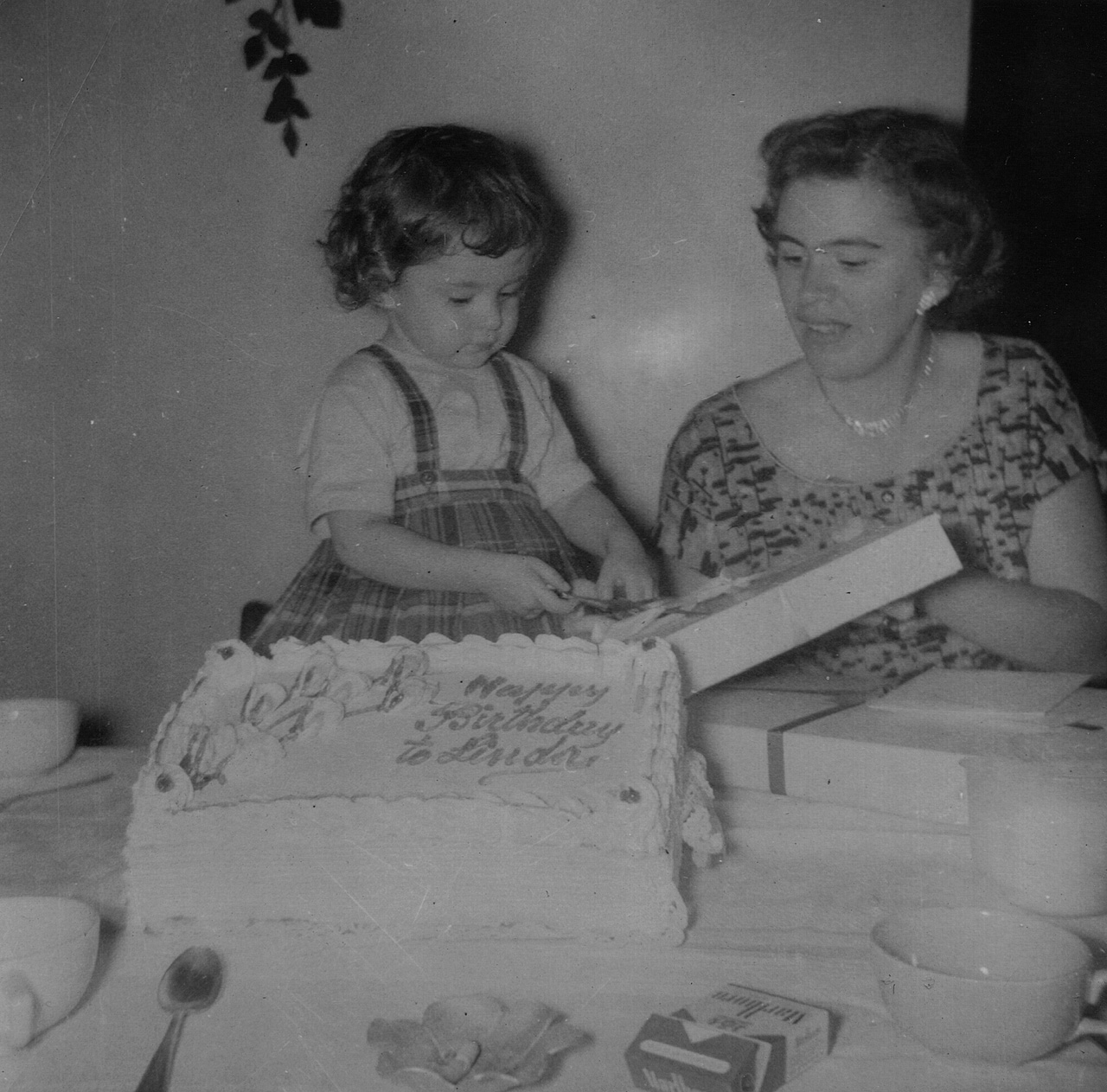 1956-09-17, 004, Linda, Irene