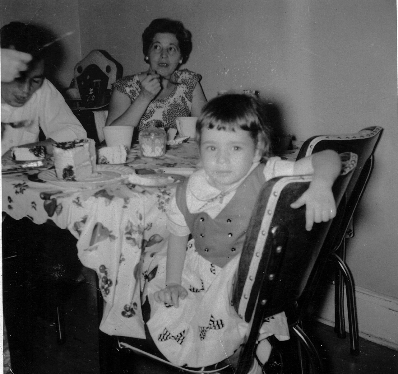 1957-09-17, 005, Linda's Birthday