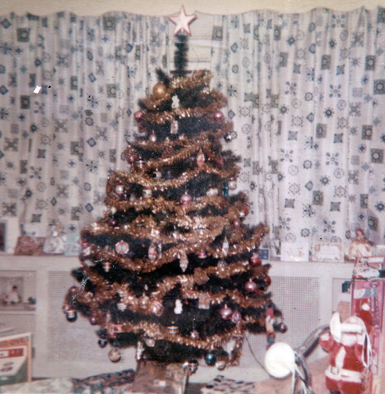 1966-12-00, 000, Christmas