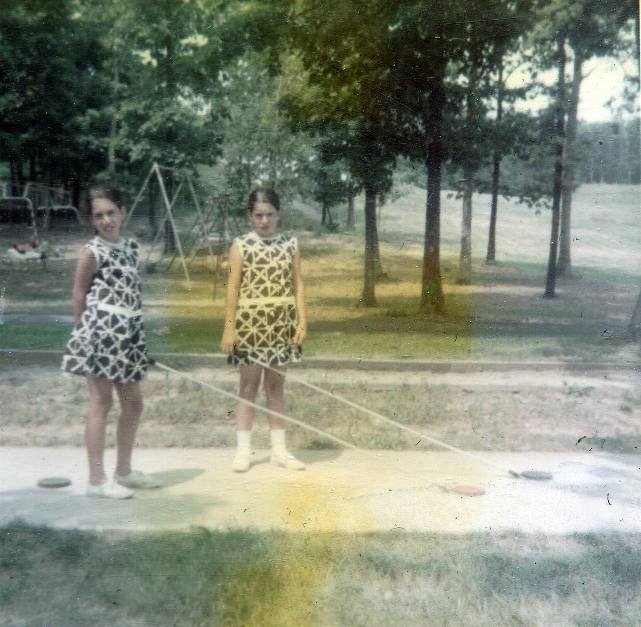 1970-08-00, 002, Karen, Nancy