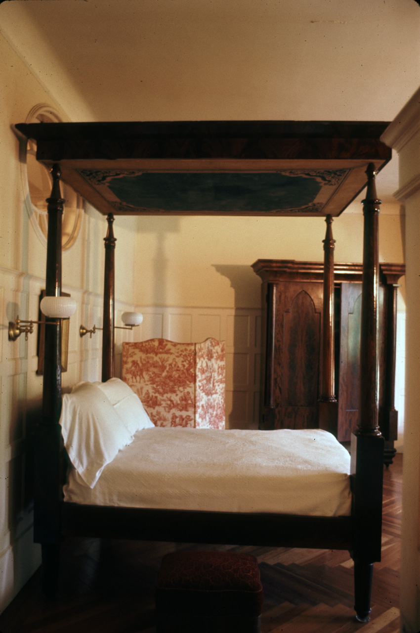 1971, 008, Bed with Canopy, Ringwood Manor, NJ