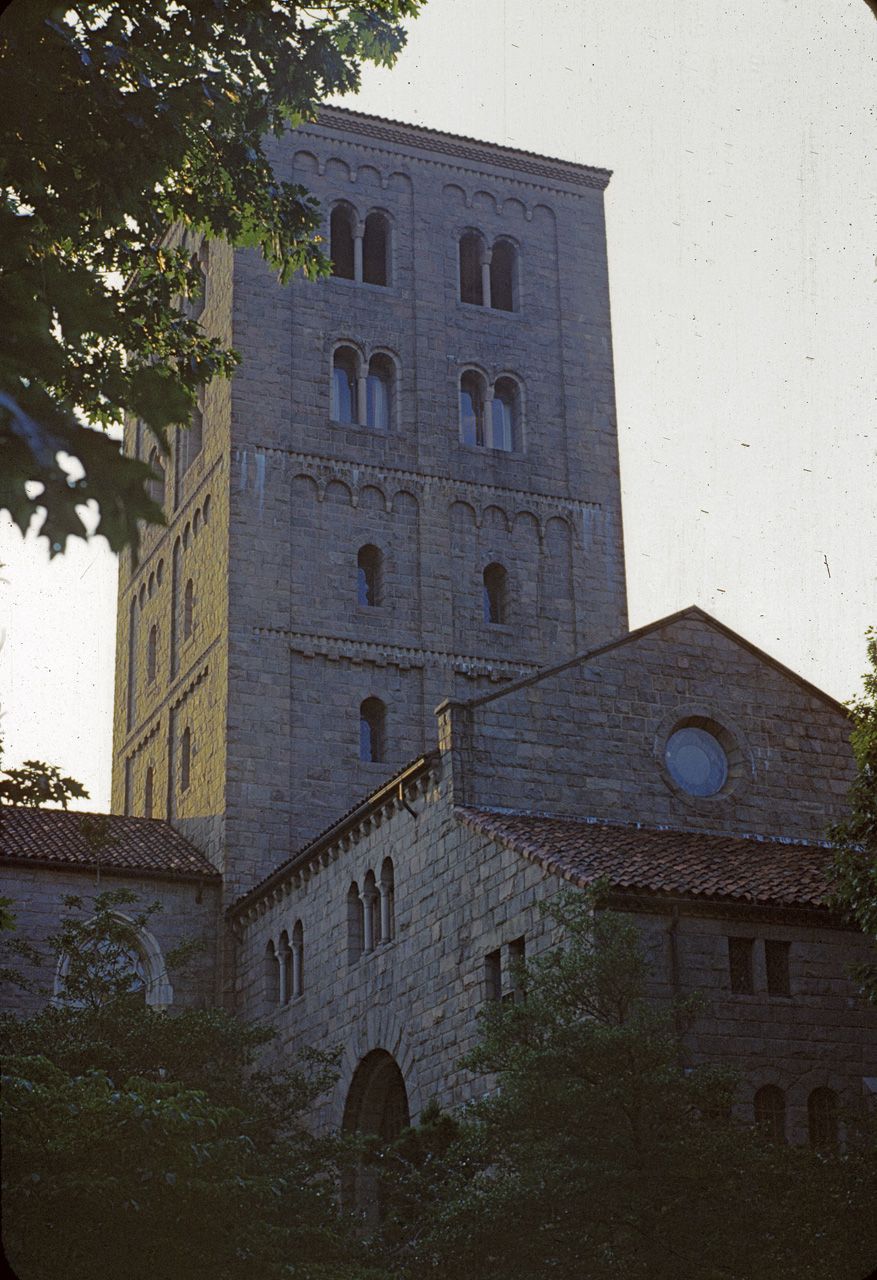 71-08-01, 018, Cloisters at Fort Tryon Park, NYC