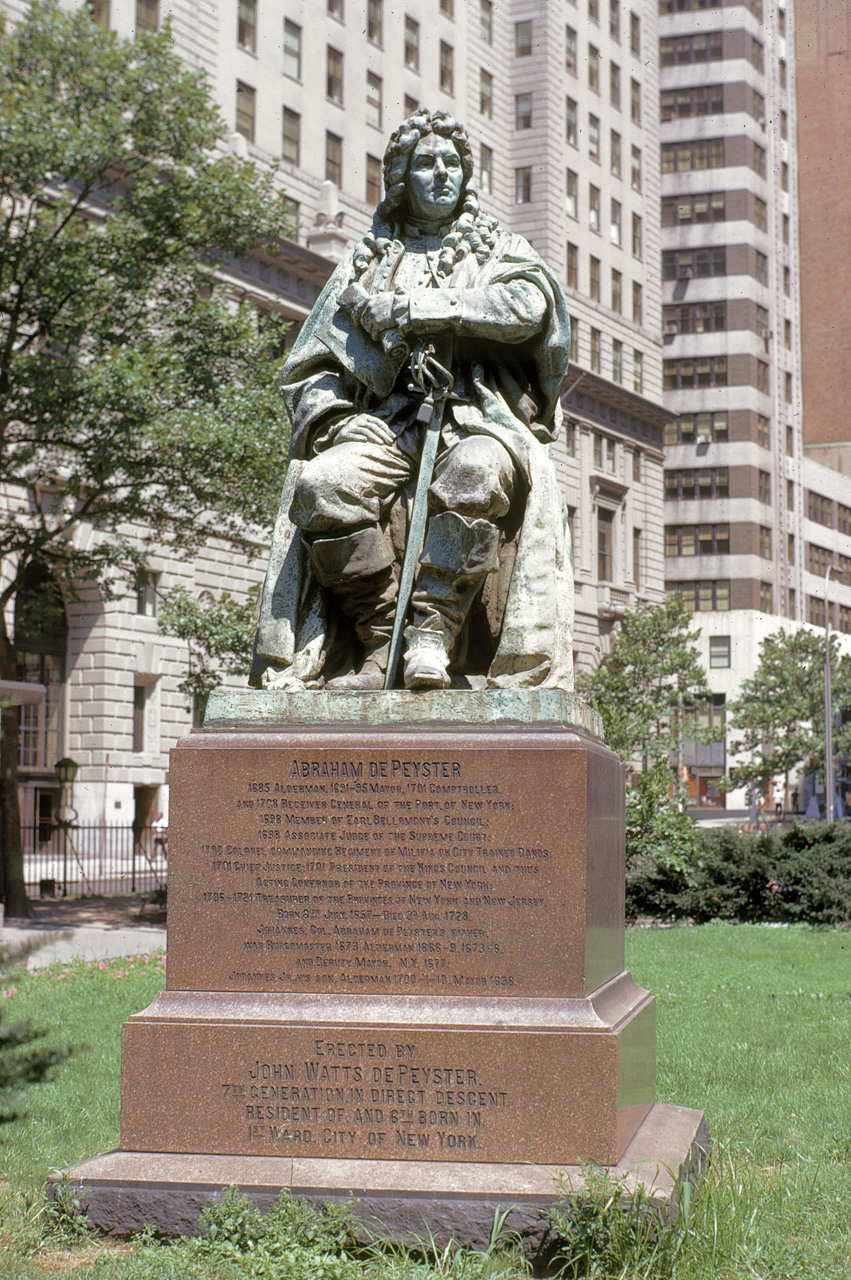 71-08-01, 055, Statue of Abrham DePeyster, NYC