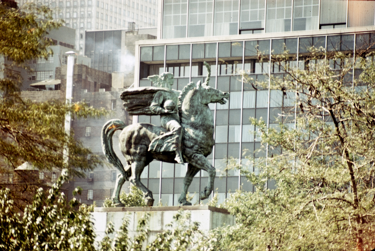 71-08-01, 114, Yugoslavian Statue, United Nations, NYC