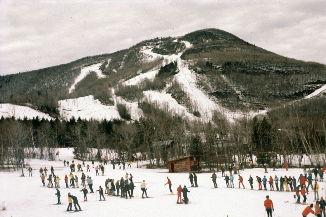 1976-01-01, 028, Hunter Mt, New York