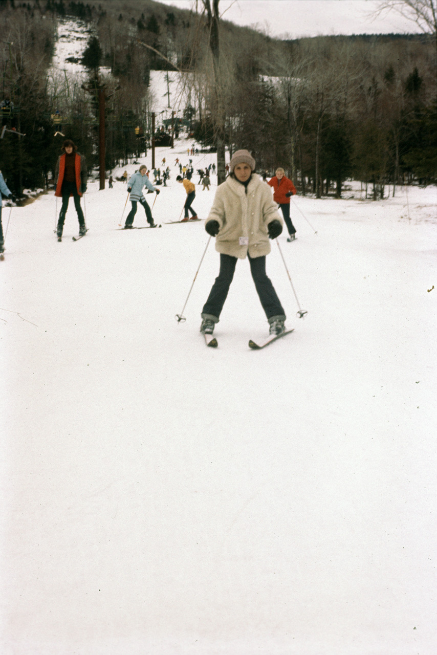 1976-01-01, 030, Linda Rodriguez, Hunter Mt, New York