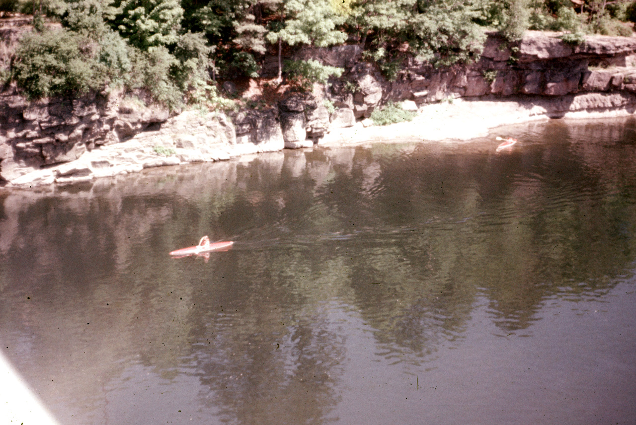 1977-06-01, 016, Delaware River, PA