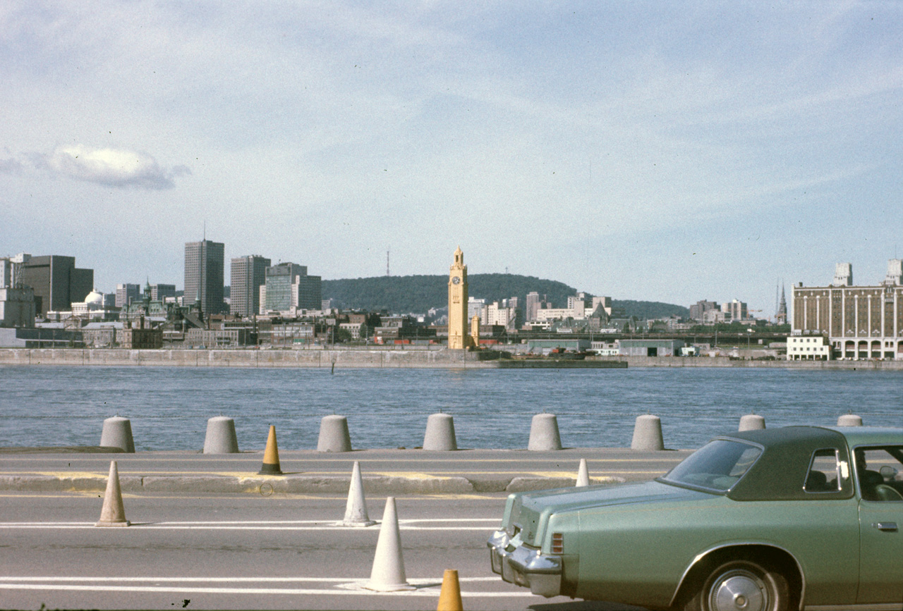 1977-08-01, 003, Montreal, Trip thru Canada - USA