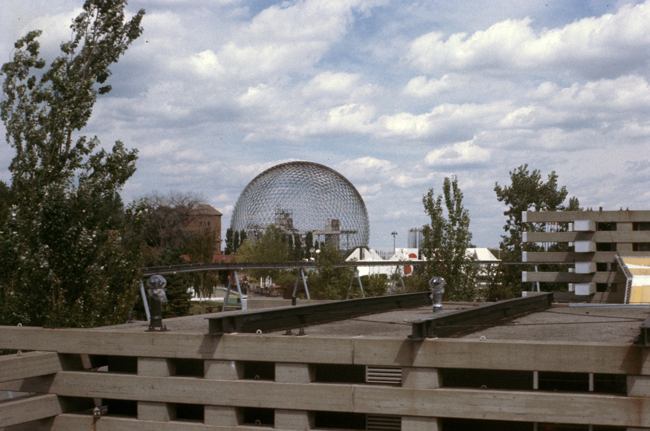 1977-08-01, 027, Man and his World, Trip thru Canada - USA