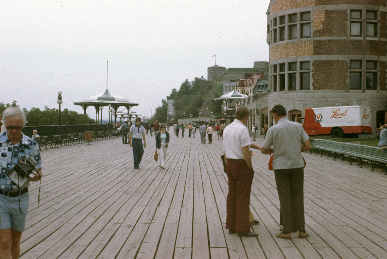 1977-08-02, 053, Quebec City, Trip thru Canada - USA