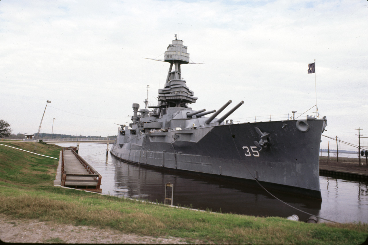 1983-01-30, 001, USS Texas Battleship