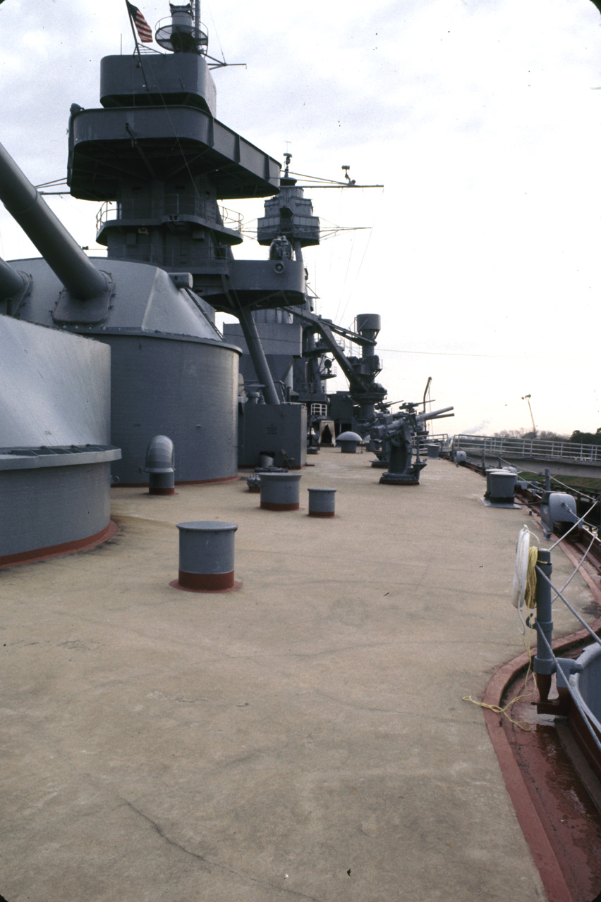 1983-01-30, 005, USS Texas Battleship