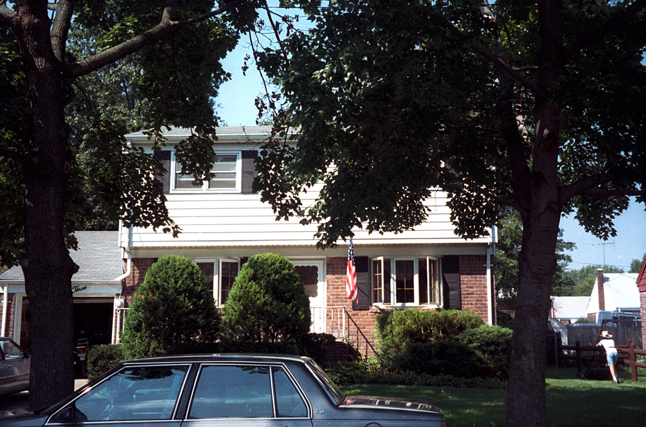 1993-07-00, 014, 93 Taggart Way, Saddle Brook, NJ