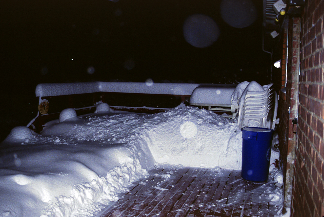 2000-12-30, 007, Big Snow of 2000', Rear Porch, Saddle Brook, NJ