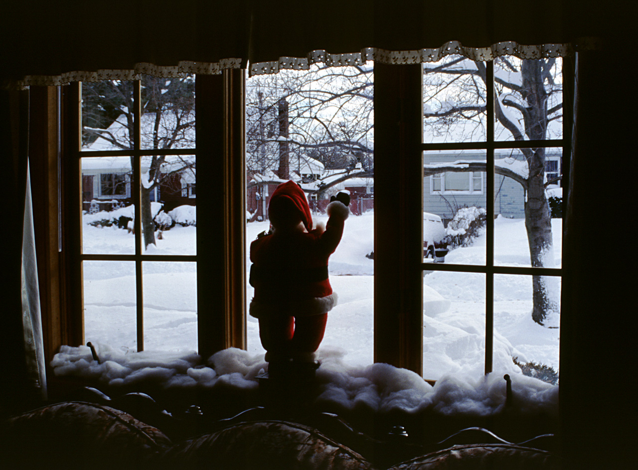 2000-12-31, 014, Big Snow of 2000', Living Room, Saddle Brook