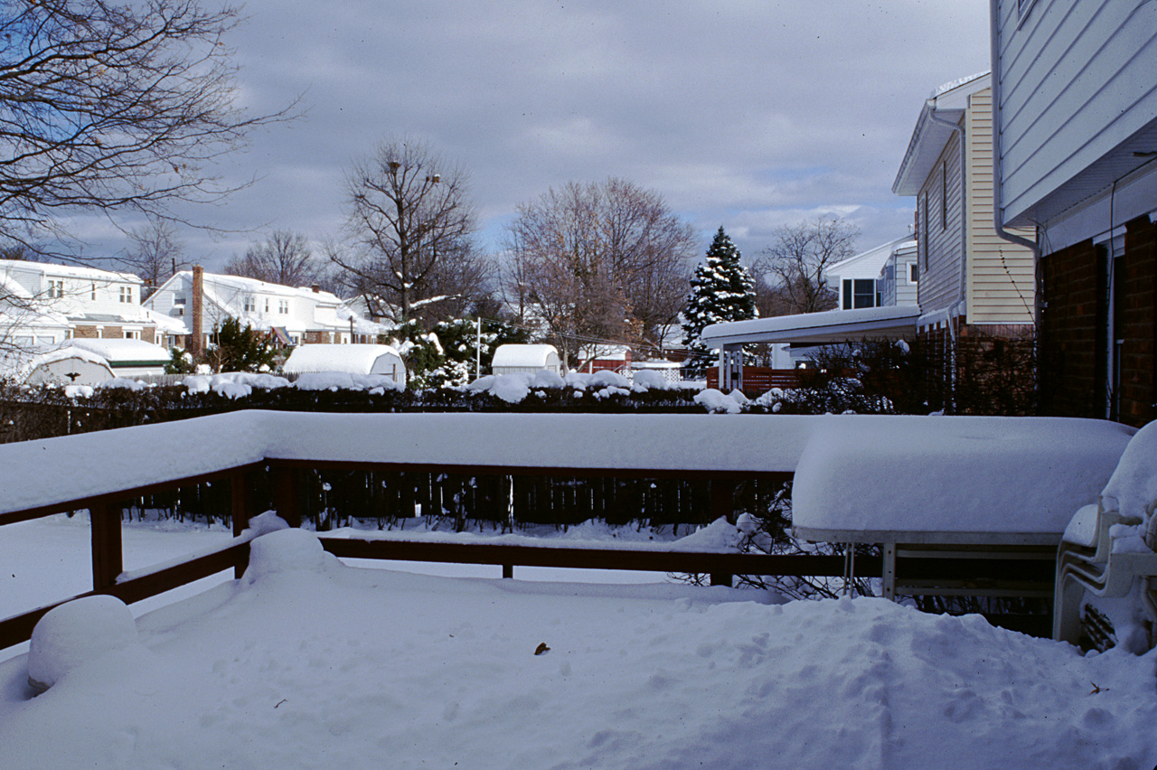 2000-12-31, 018, Big Snow of 2000', Rear Porch, Saddle Brook, NJ