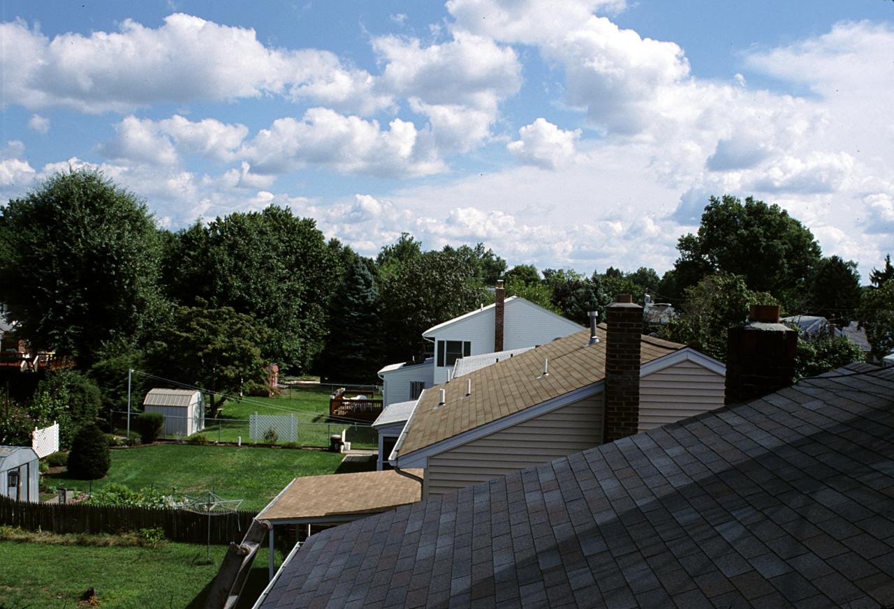 2001-08-25, 029, From the Roof Top, Saddle Brook, NJ