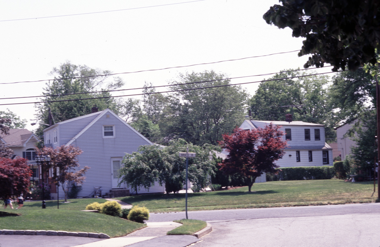 2007-05-26, 004, Burges, Saddle Brook, NJ