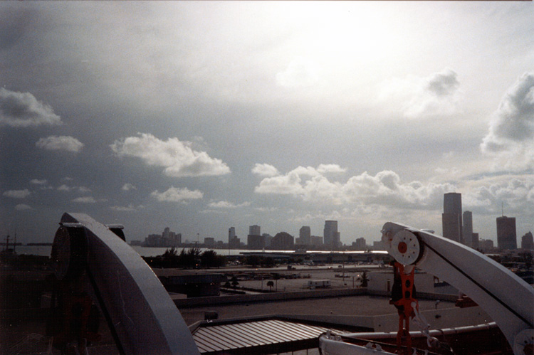 89-03-00, 11, Islands, Carnivala Cruise Ship