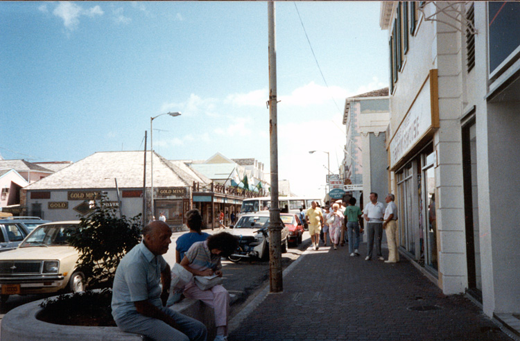 89-03-00, 12, Islands, Carnivala Cruise Ship