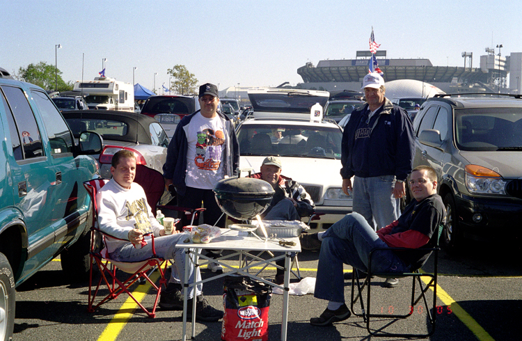 05-10-30, 07, Tailgating at Giants Stadium, NJ