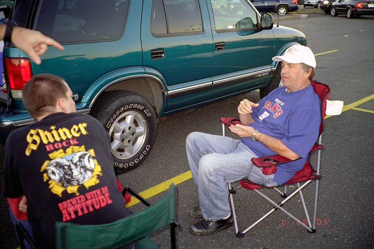 05-10-30, 25, Nick as a Gaints fan at Giants Stadium, NJ