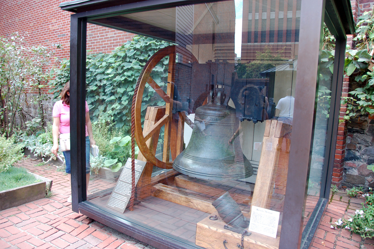 2009-08-23, 058, Paul Revere Bell, Boston