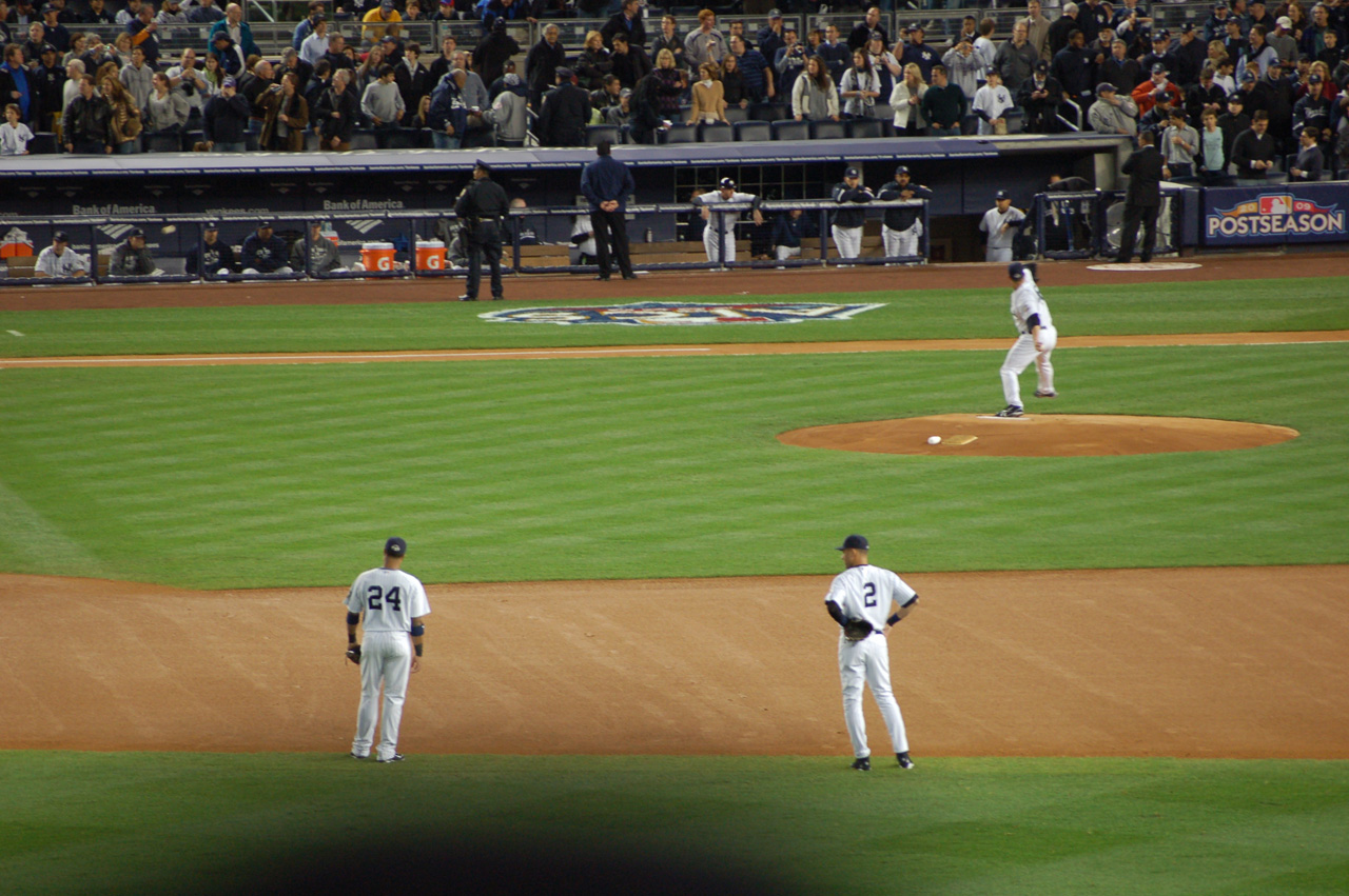 2009-10-25, 043, Yankee Payoffs, NYC